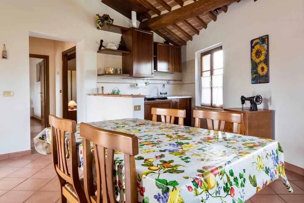 Agriturismo Lo Strettoio 卡斯德尔诺沃贝拉登卡 外观 照片