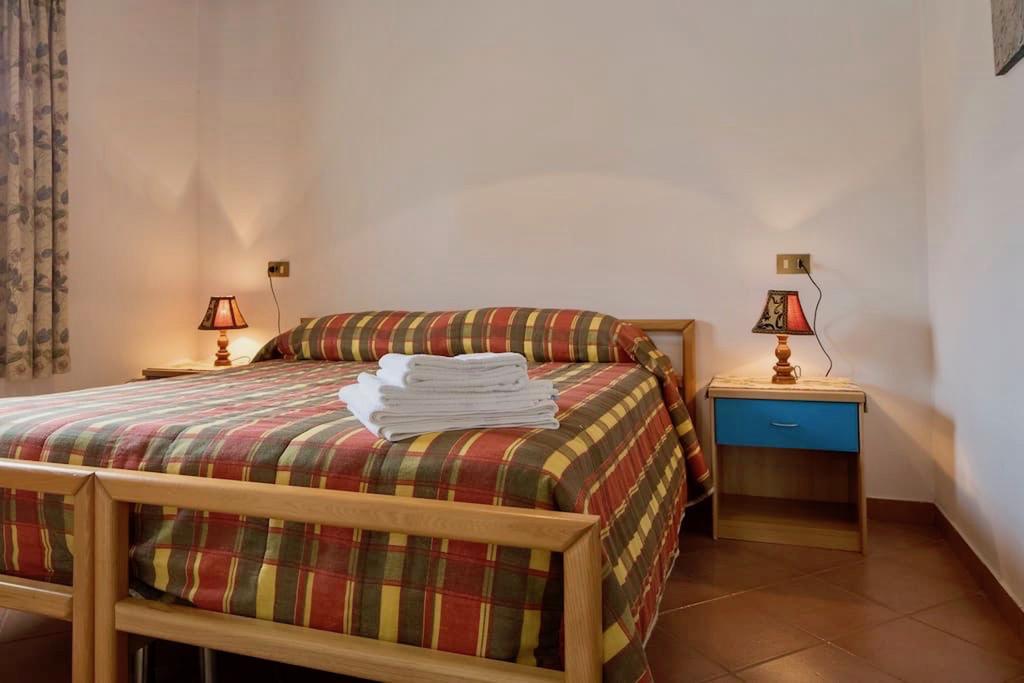 Agriturismo Lo Strettoio 卡斯德尔诺沃贝拉登卡 外观 照片